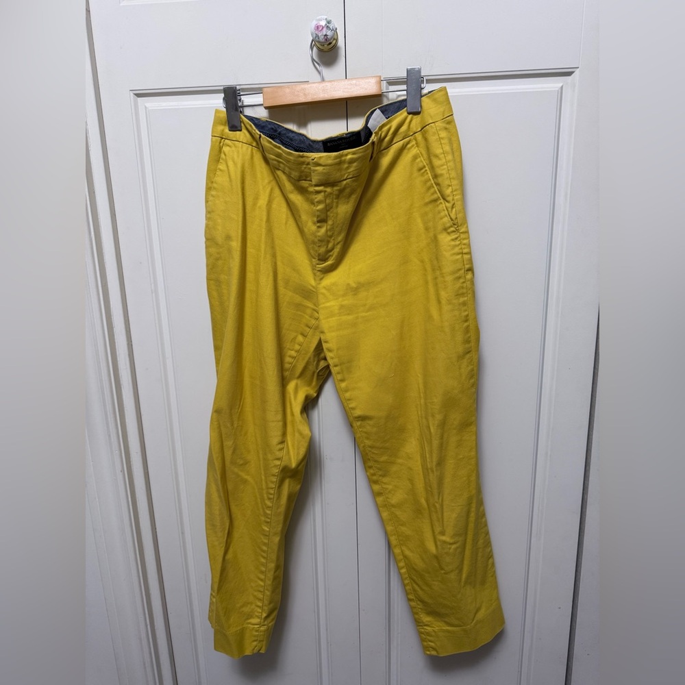Banana Republic Women's Yellow Cropped Pants
